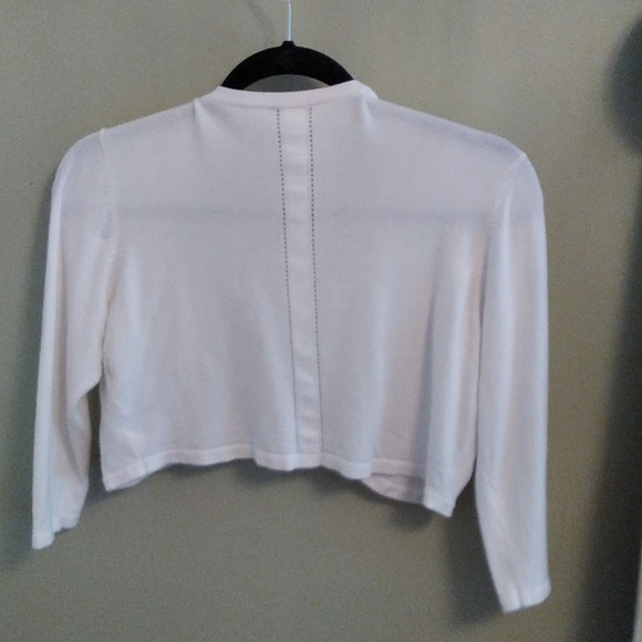 Crop style white jacket - Picture 2 of 3